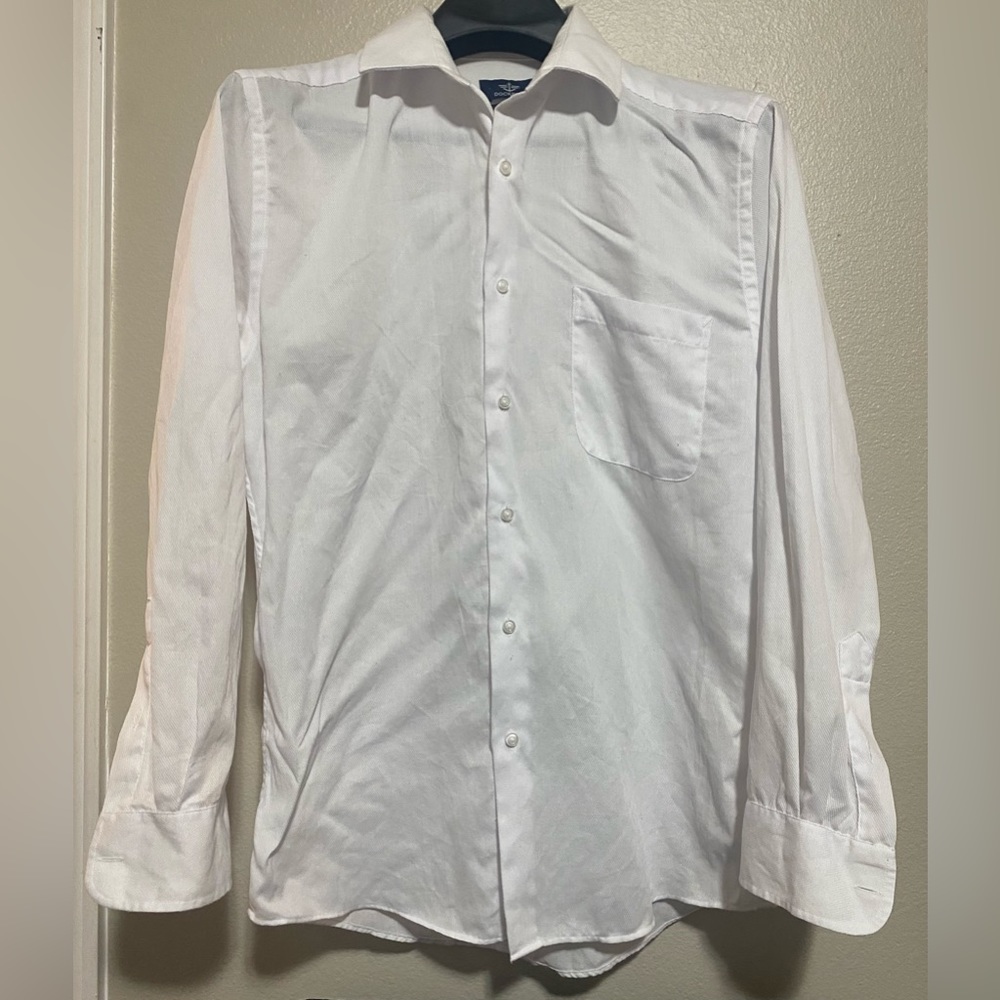 Used Mens White Dockers Fitted Stretch Collar Button Down Shirt - size 15-15&1/2